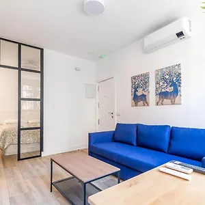 Apartment Arturo Soria Apartments3, Madrid