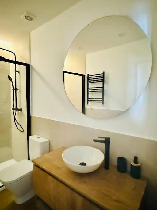 Chic & Stylish Madrid Hideout Apartment